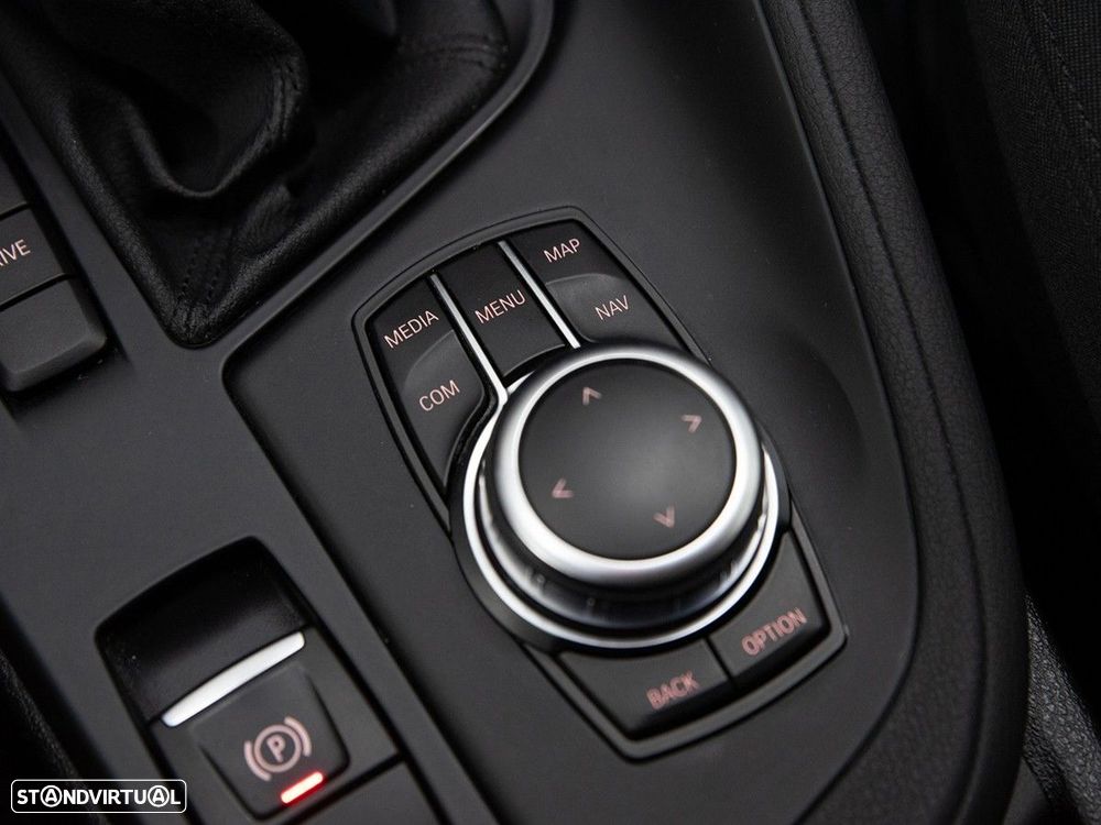 BMW X1 25 e xDrive Line Sport - 18