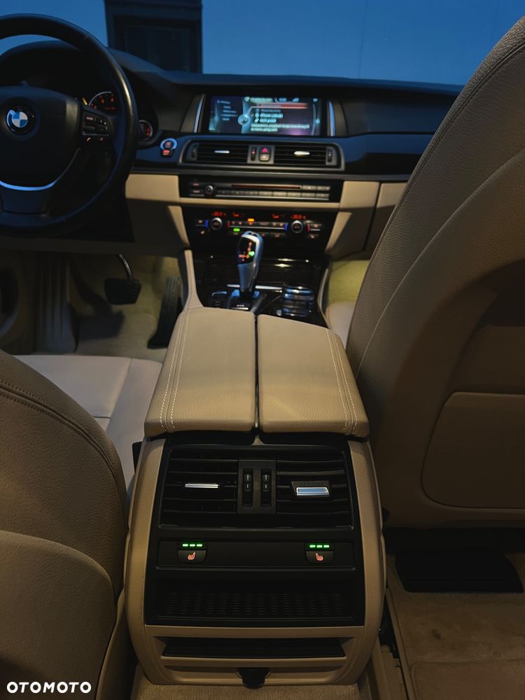 BMW Seria 5 535i xDrive - 18