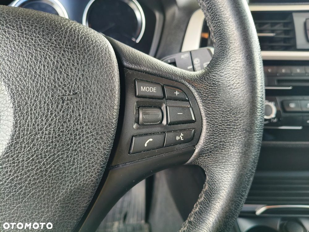 BMW Seria 1 116d Advantage - 17