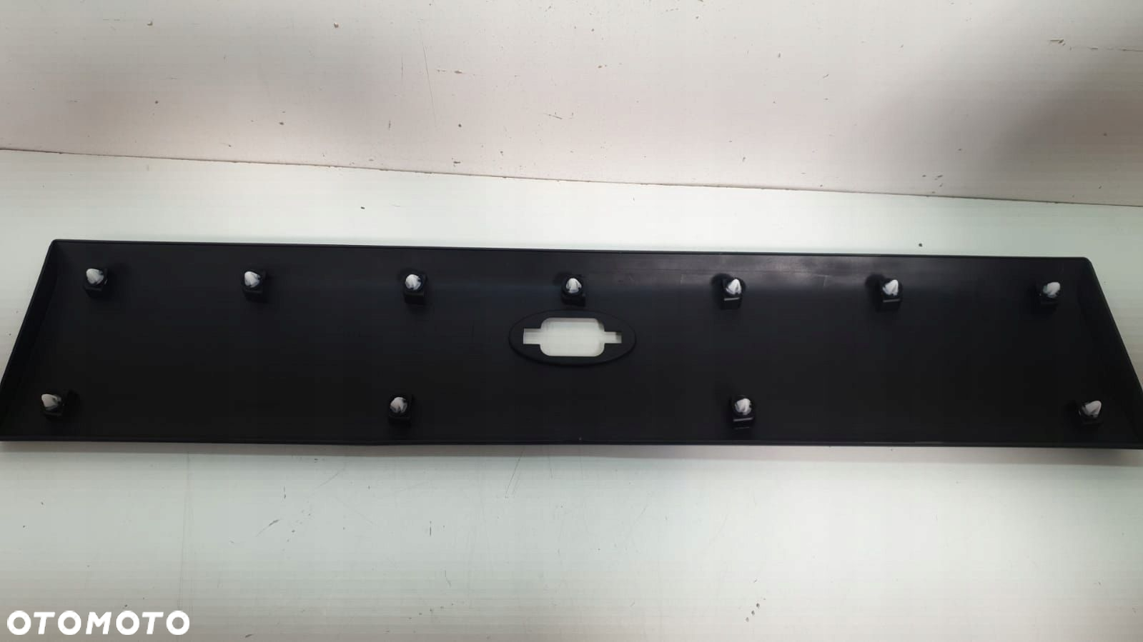 LISTWA DRZWI BOCZNYCH LEWA MASTER III MOVANO B - 2