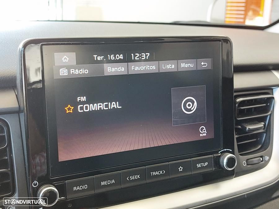 Kia Stonic 1.2 CVVT LX - 27