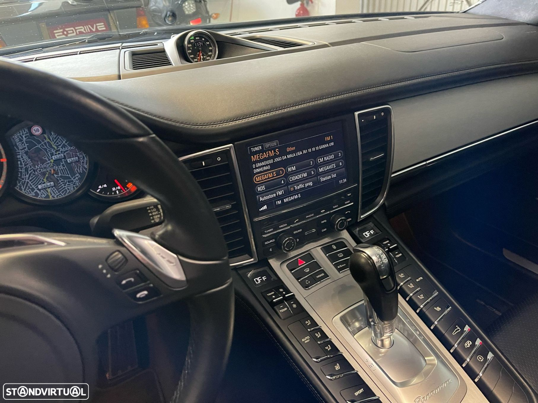Porsche Panamera Turbo PDK - 18
