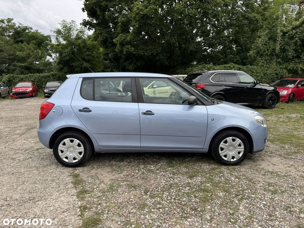 Skoda Fabia - 6