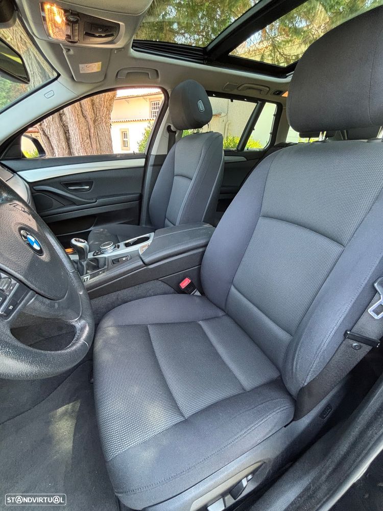 BMW 520 d Touring Luxury Line - 27