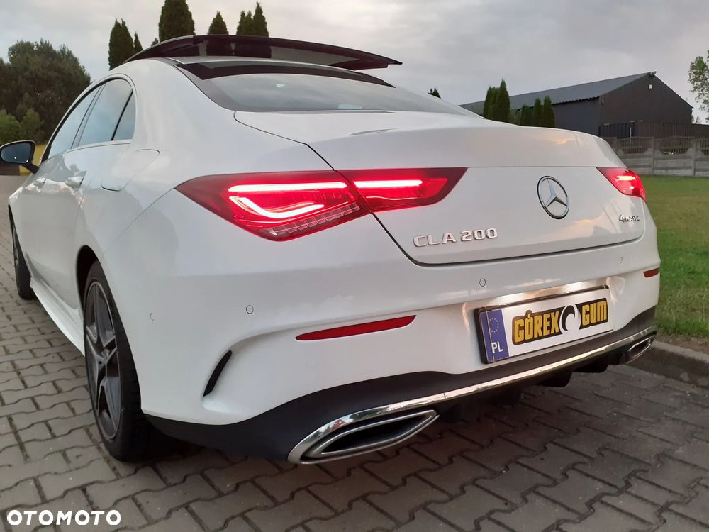 Mercedes-Benz CLA 200 7G-DCT - 9