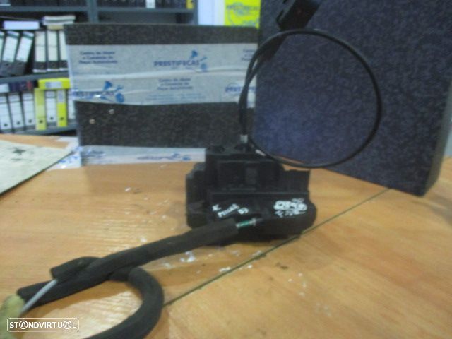 Fecho FEC2898 NISSAN MICRA 2003 FD ELETRICO - 1