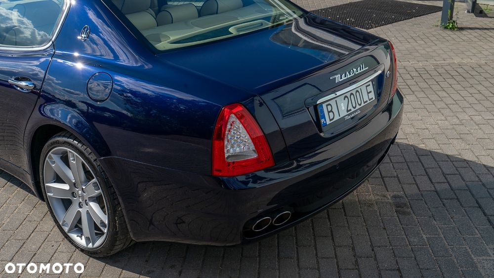 Maserati Quattroporte - 9