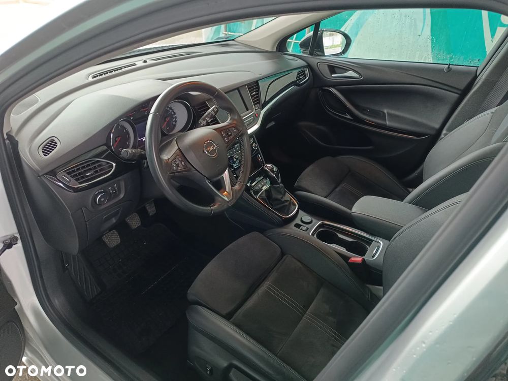 Opel Astra 1.2 T Business Elegance S&S - 12