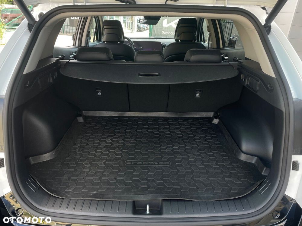 Kia Sportage 1.6 T-GDI HEV Business Line 4WD - 14