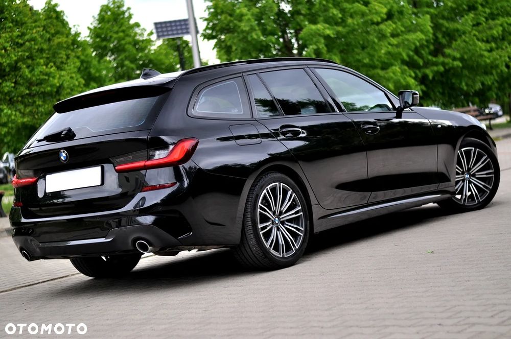 BMW Seria 3 320d M Sport sport - 15