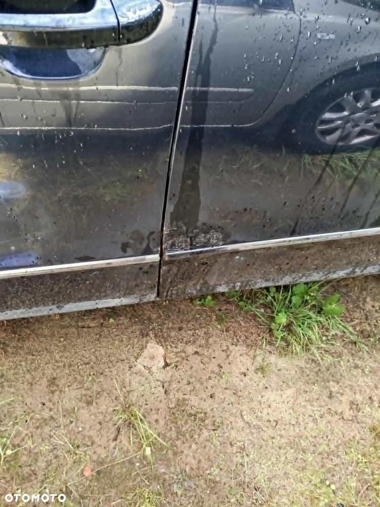 Volkswagen Passat 2.0 TDI Comfortline DSG - 13