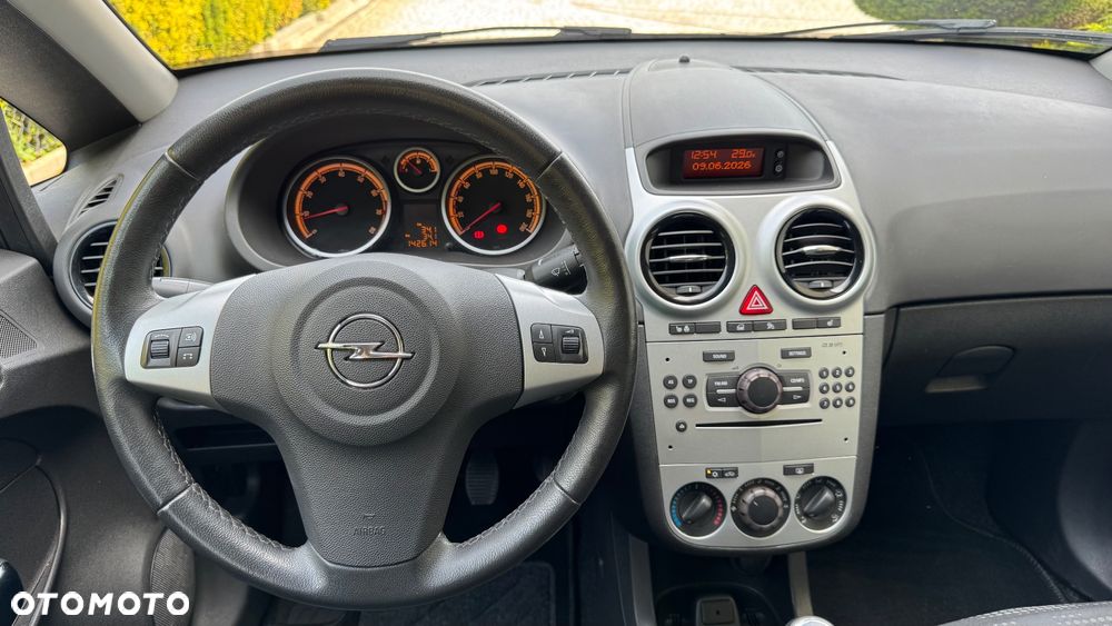 Opel Corsa - 33