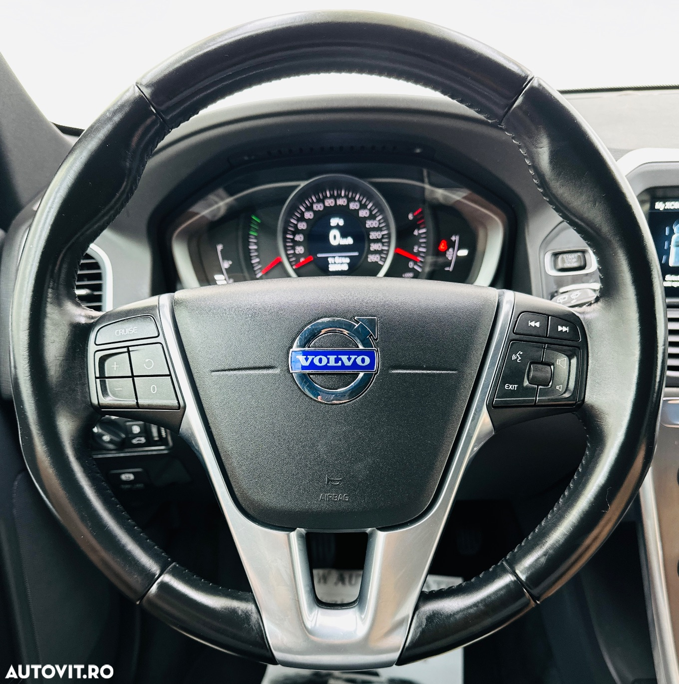 Volvo XC 60 - 37