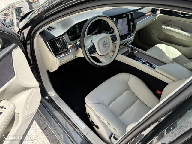 Volvo V60 2.0 D4 Momentum Plus Geartronic - 13