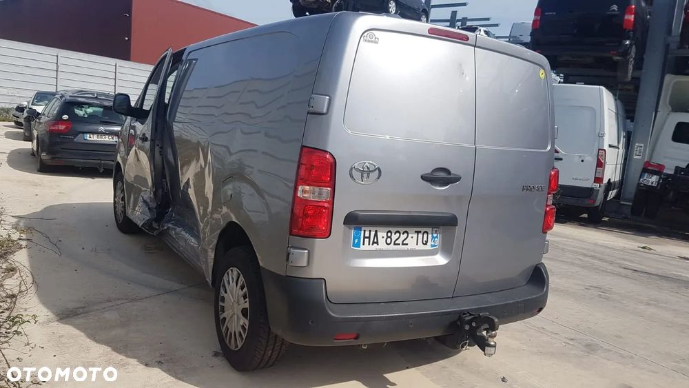 Toyota PROACE - 3