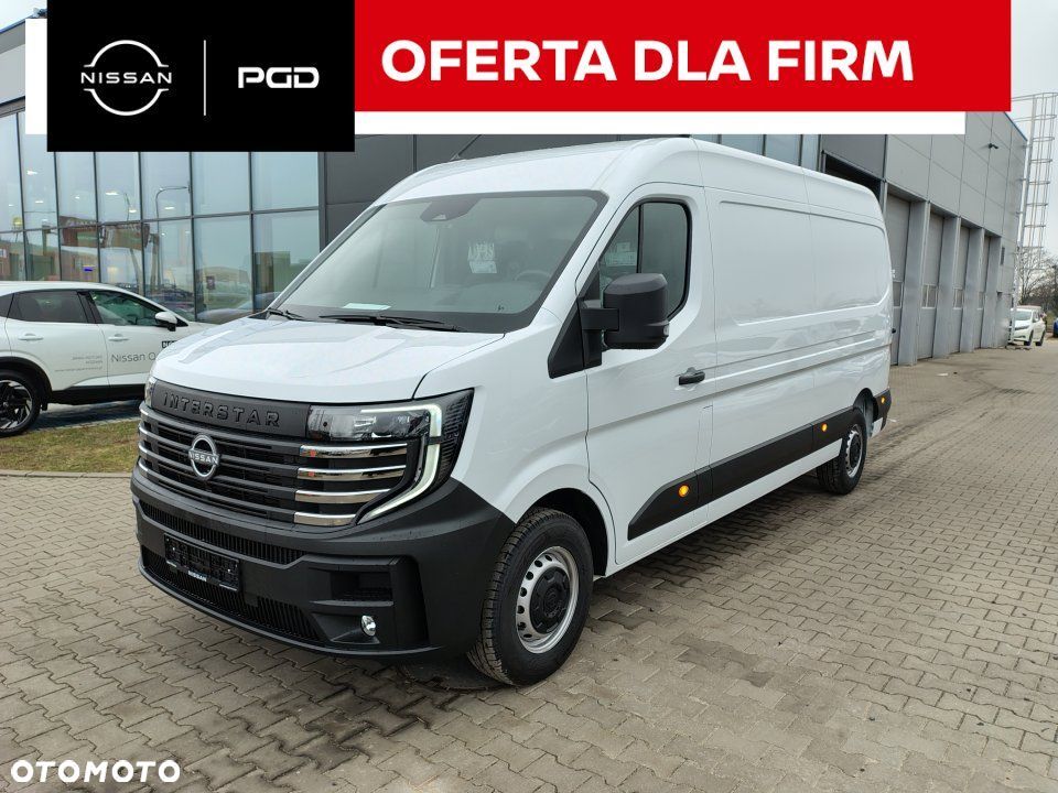 Nissan Interstar - 2