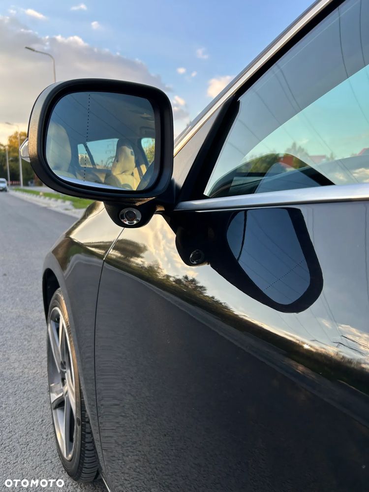 Volvo V60 D5 Summum - 12