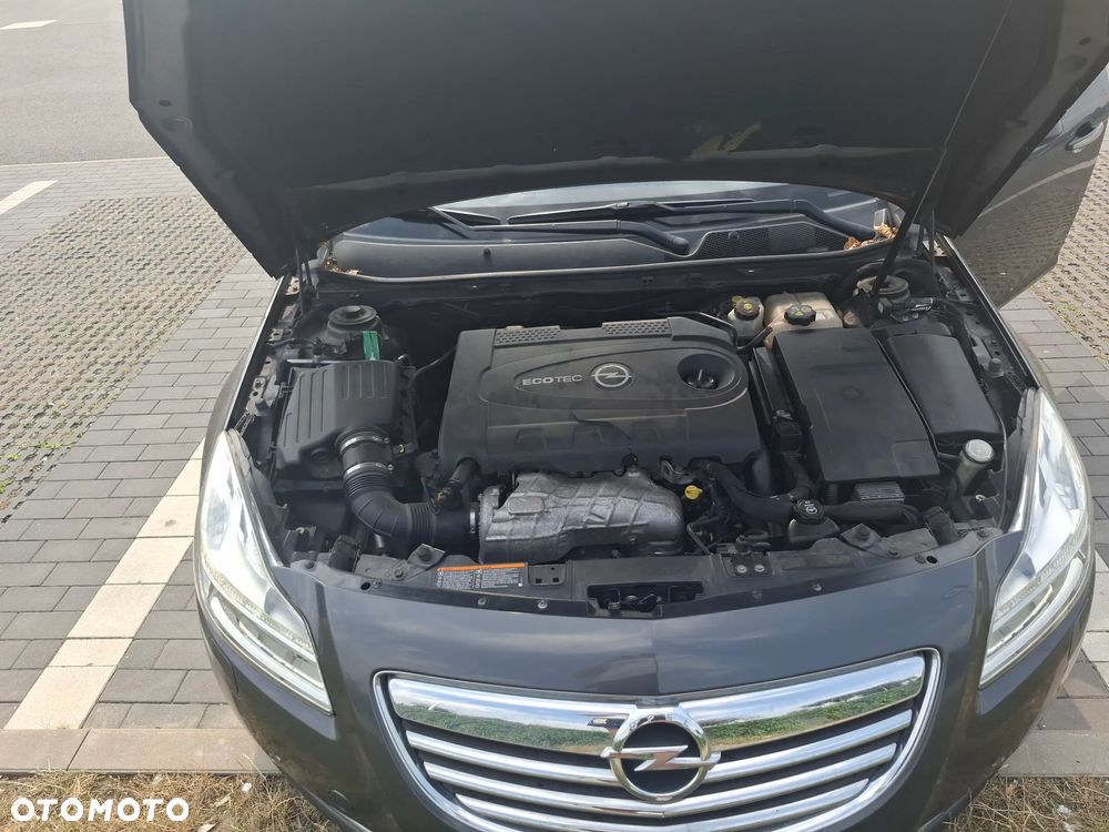 Opel Insignia 2.0 CDTI 4x4 Design Edition - 22