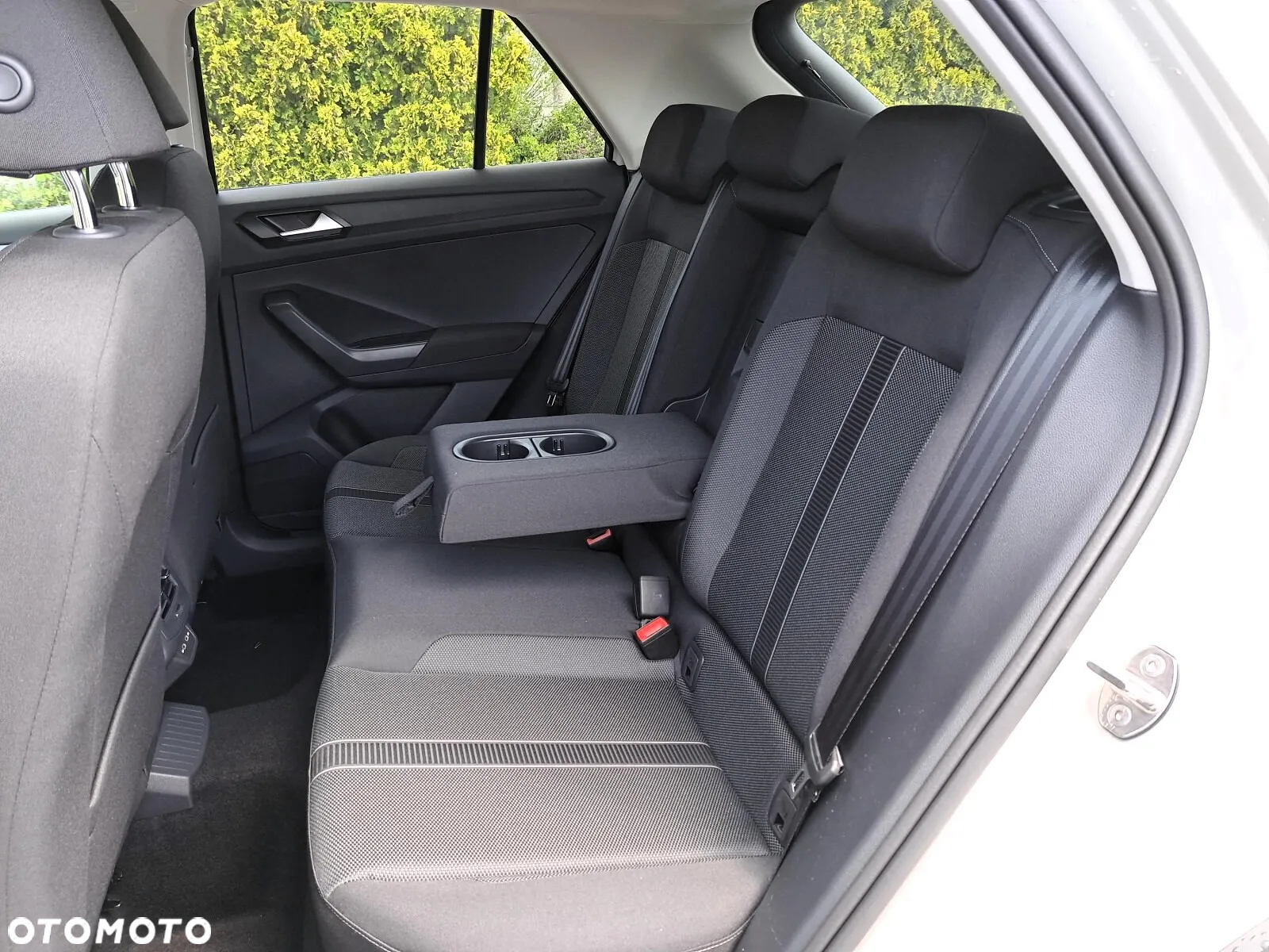 Volkswagen T-Roc 1.5 TSI Life Plus DSG - 16