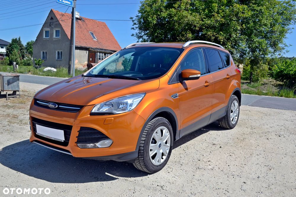 Ford Kuga - 2