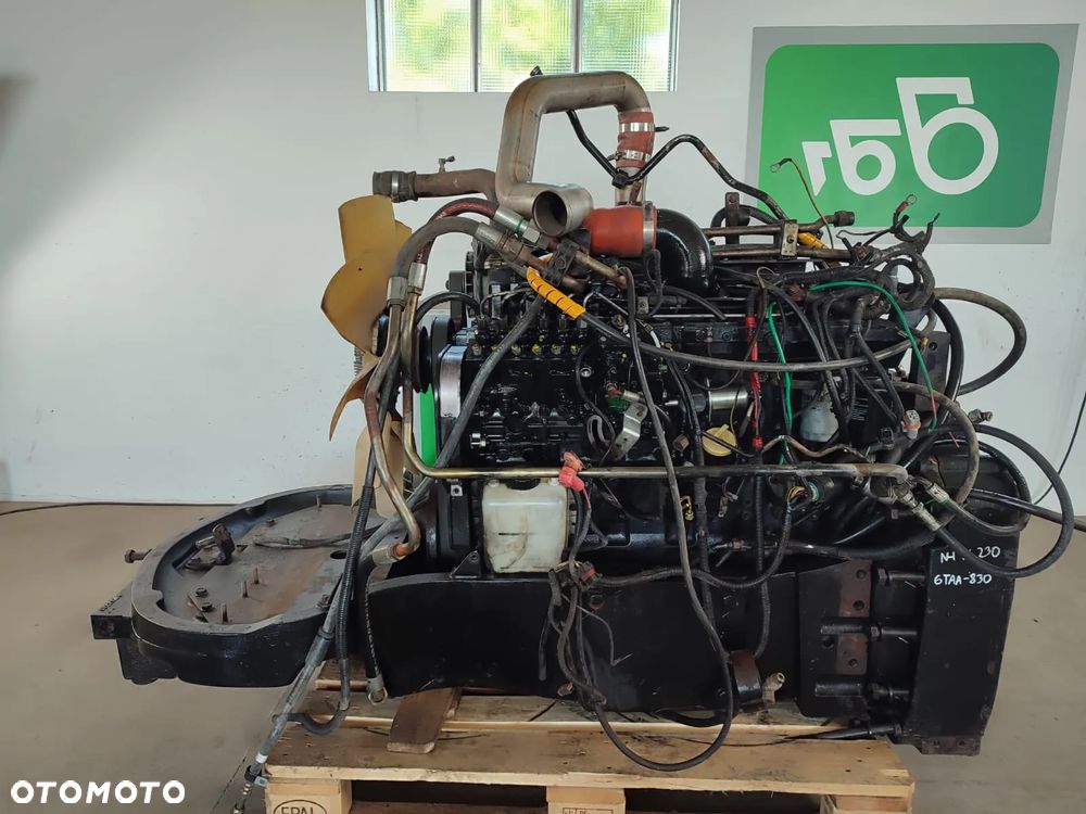 Silnik CNH CUMMINS 6TAA-830 - 1