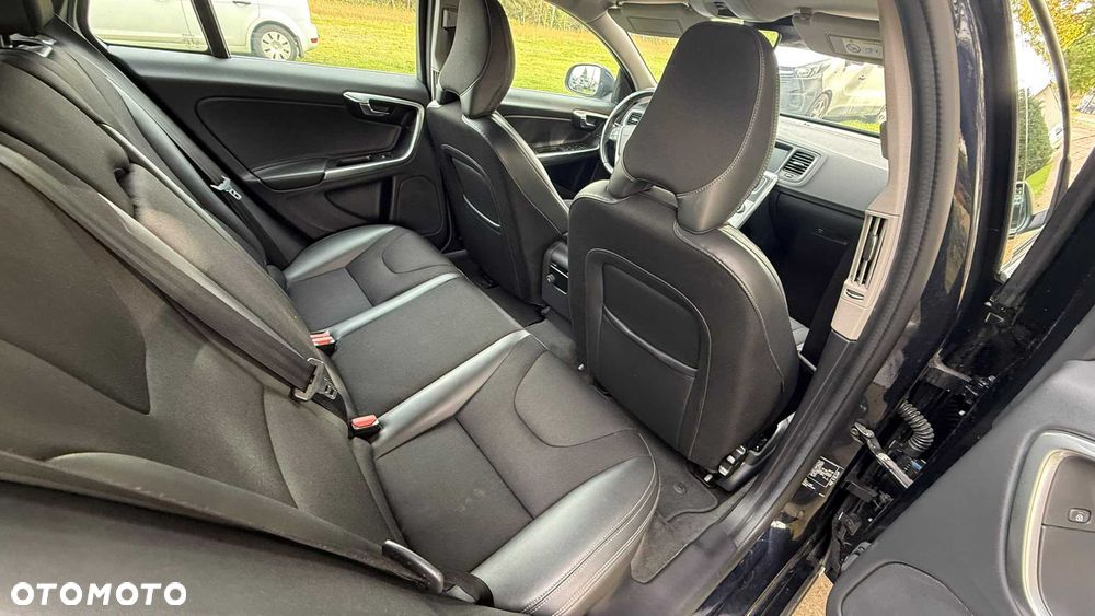 Volvo V60 - 8