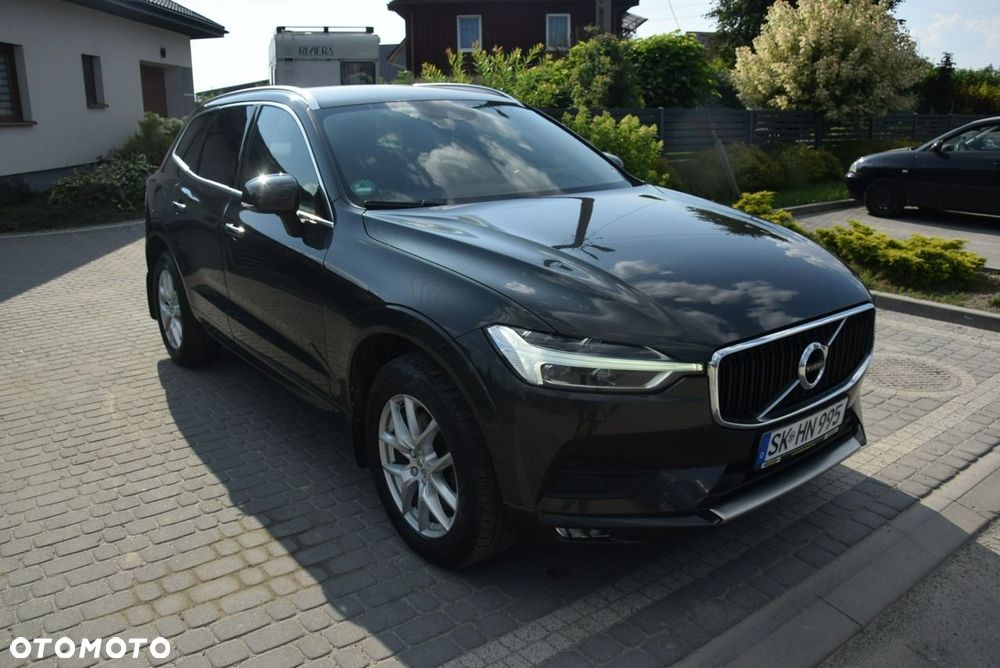 Volvo XC 60 D5 AWD Momentum - 7