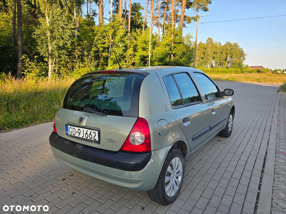 Renault Clio - 13