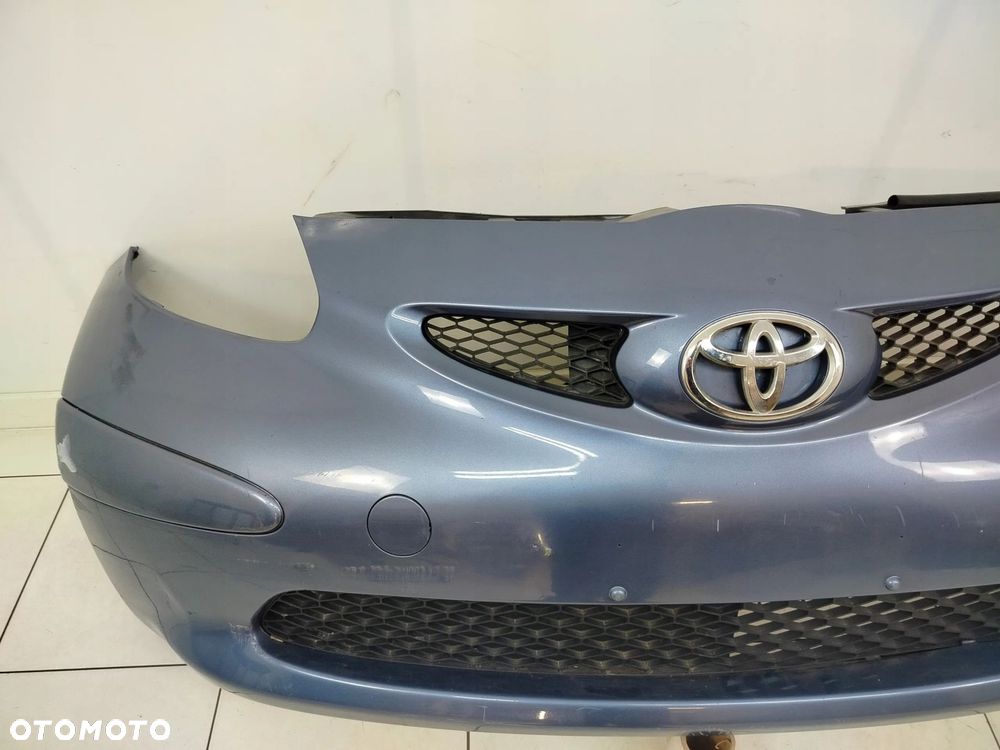 TOYOTA AYGO I 05R- ZDERZAK PRZÓD PRZEDNI 8R3 - 4