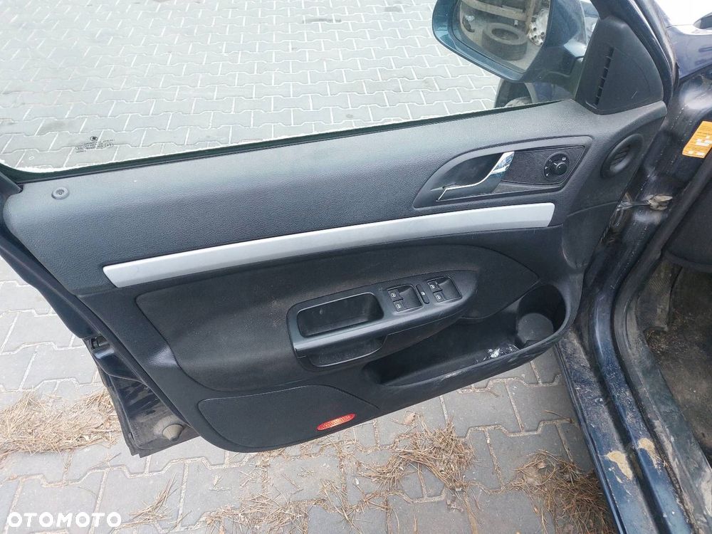 FOTELE KOMPLET LEWY PRAWY KANAPA TYŁ + BOCZKI SKODA OCTAVIA II LIFT - 3