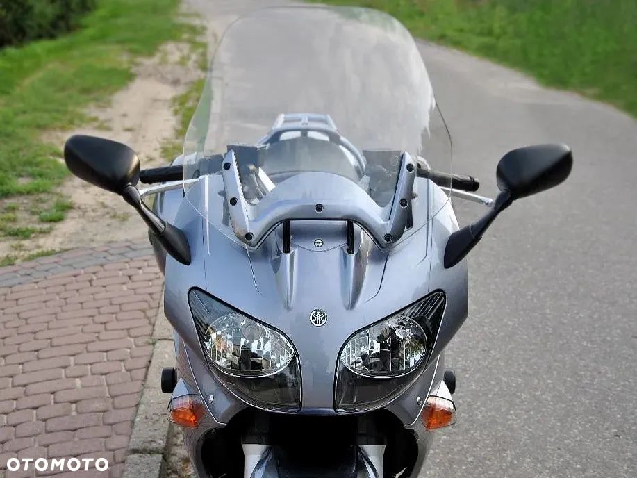 Yamaha FJR - 3