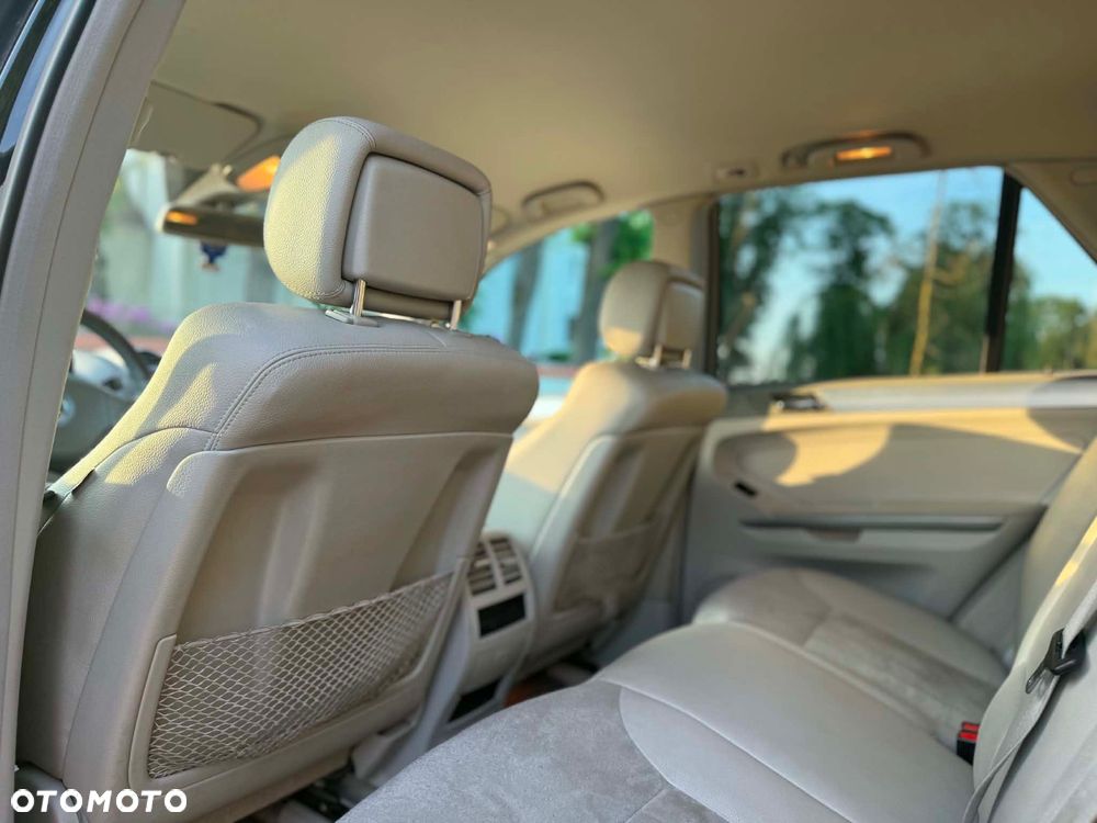 Mercedes-Benz ML - 6