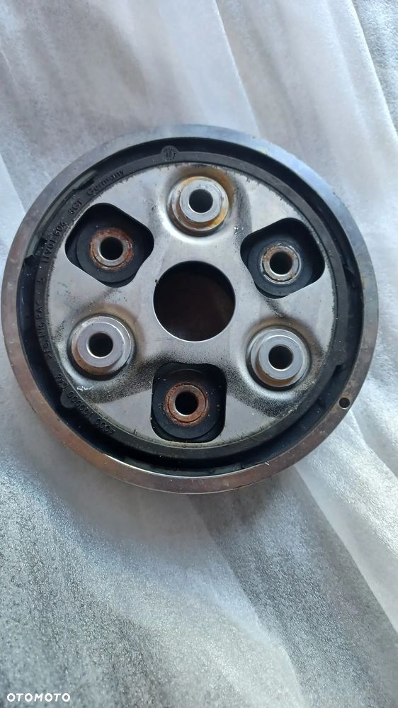 Przegub wału Vw Passat b8 oryginał nowy guma wału