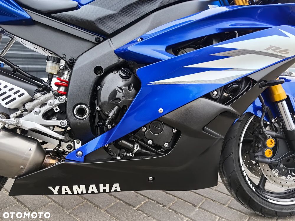 Yamaha R6 - 7