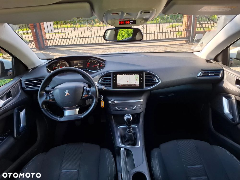 Peugeot 308 - 14
