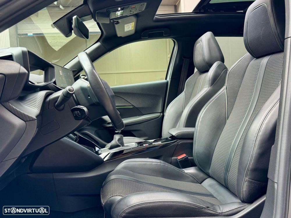 Peugeot 2008 1.2 PureTech GT Line - 42