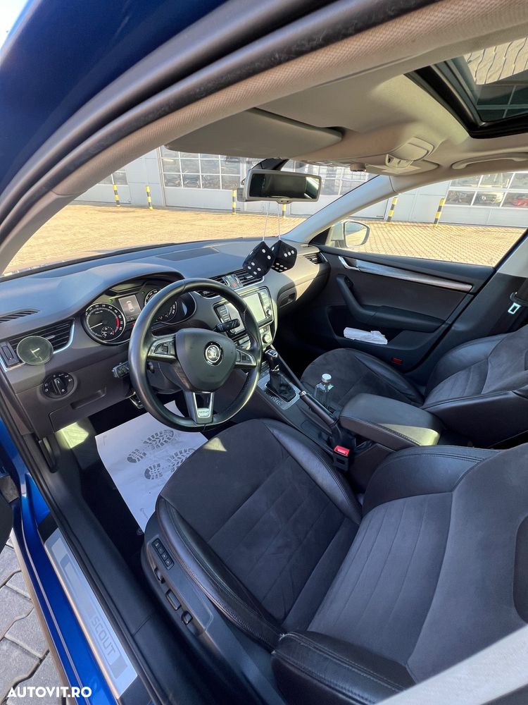 Skoda Octavia 2.0 TDI 4x4 DSG Scout - 15
