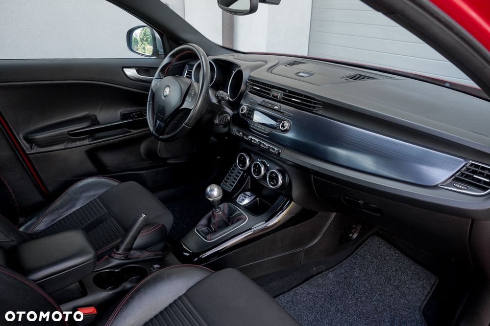 Alfa Romeo Giulietta 1.4 TB 16V Turismo - 27