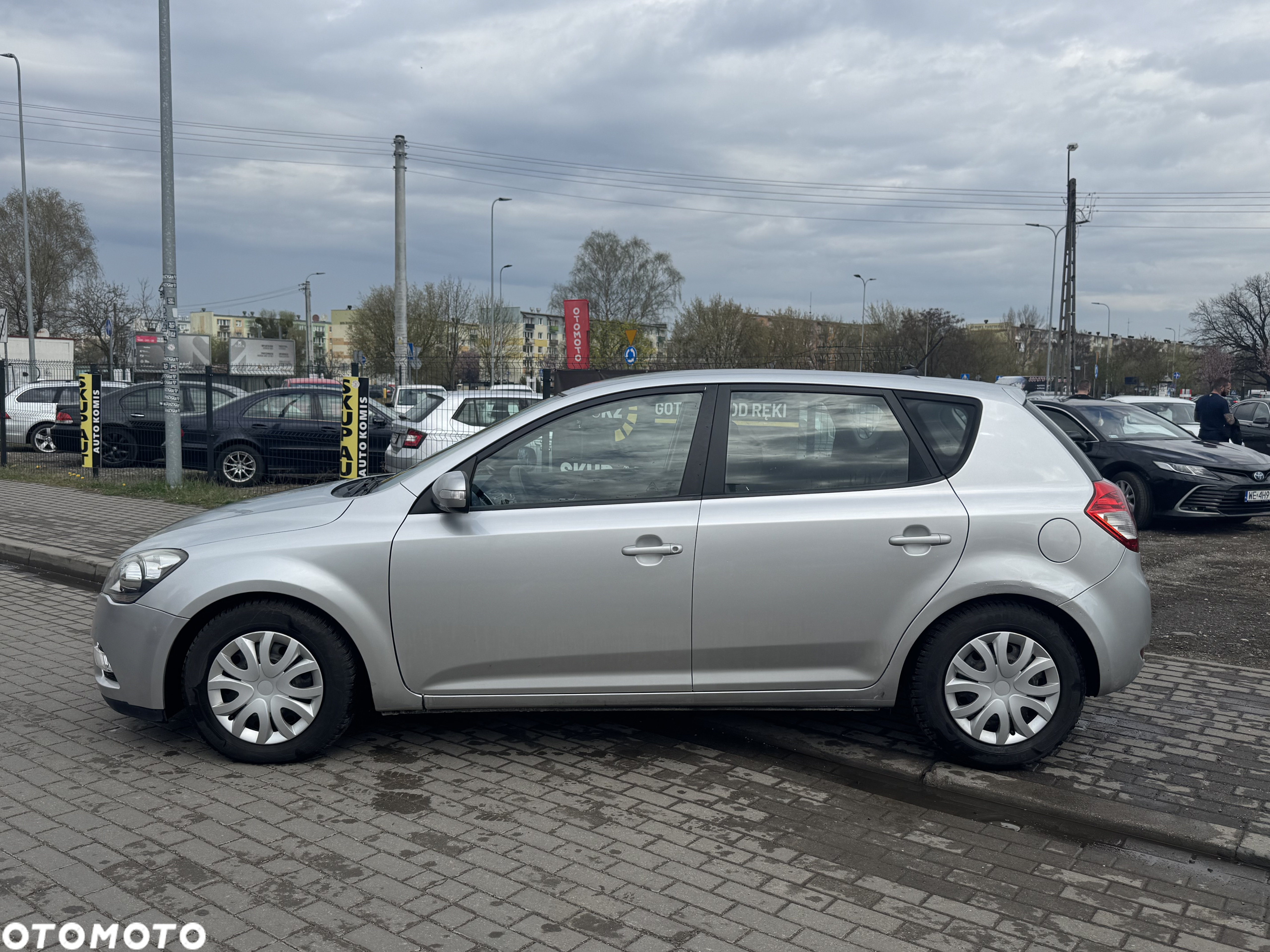 Kia Ceed 1.6 CRDi 90 Spirit - 18