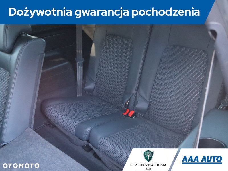 Chevrolet Captiva - 21