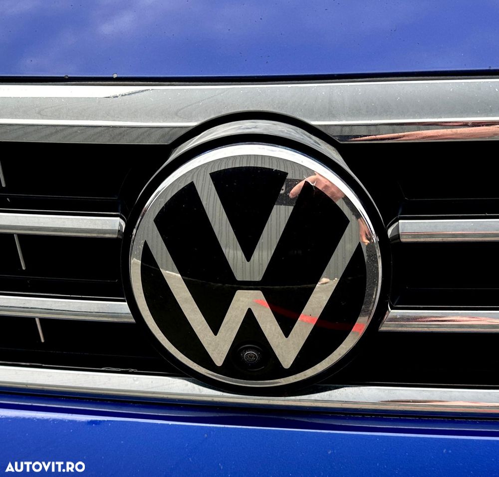 Volkswagen Passat 2.0 TDI DSG Highline - 30