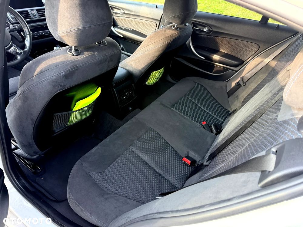 BMW Seria 1 120d Sport-Aut M Sport - 15