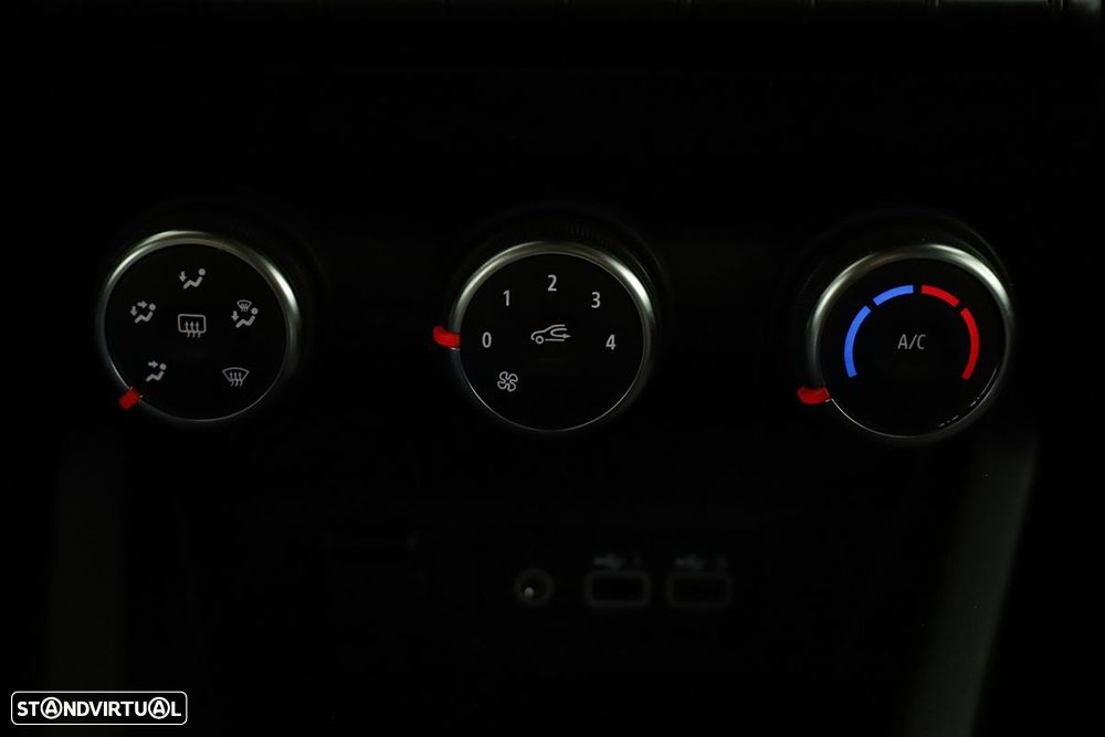 Renault Clio 1.0 TCe Evolution - 13