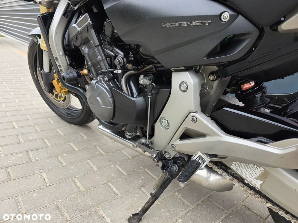 Honda Hornet - 10