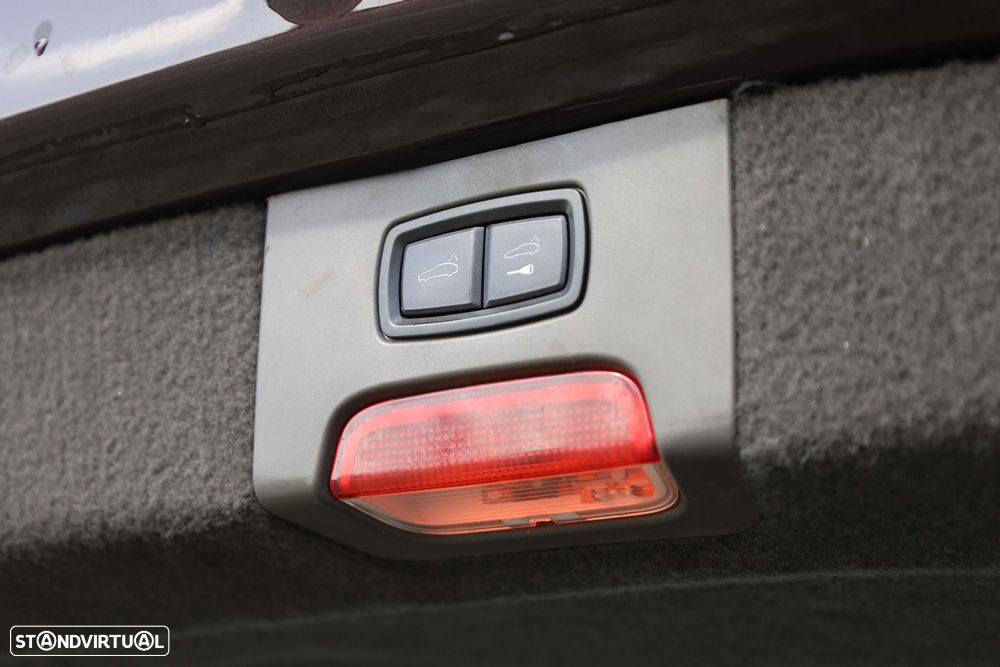 Porsche Cayenne S E-Hybrid Platinum Edition - 39