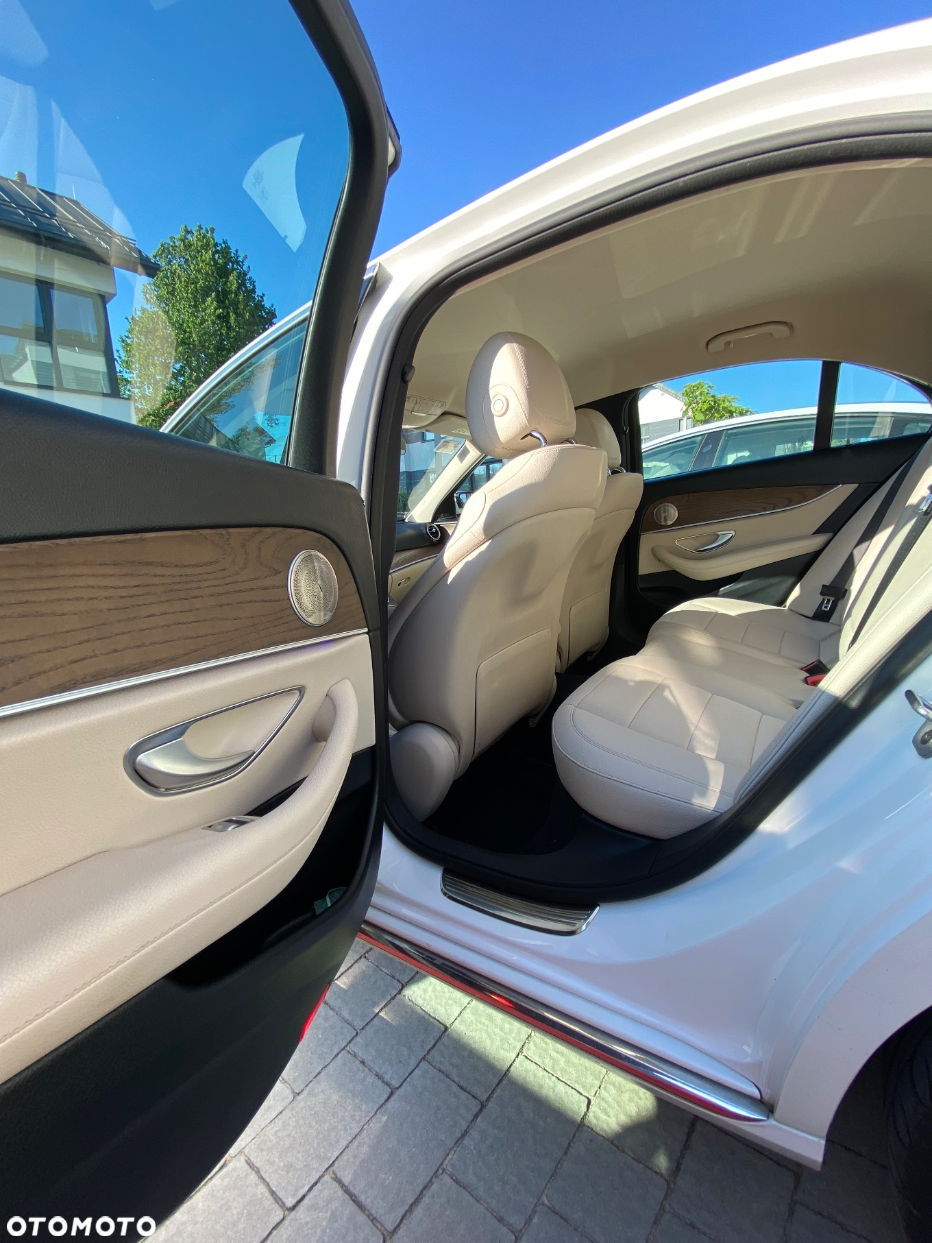 Mercedes-Benz Klasa E 220 d 9G-TRONIC - 6