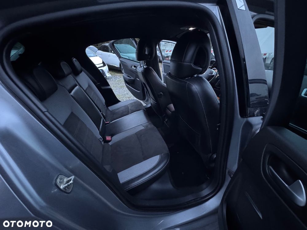 Citroën DS4 Cross 1.6 BlueHDi Be Chic S&S EAT6 - 11