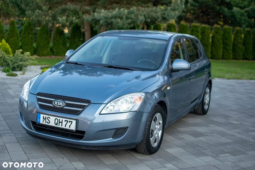 Kia Ceed - 2