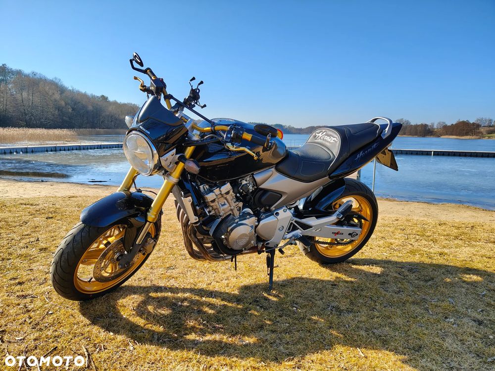 Honda Hornet - 4