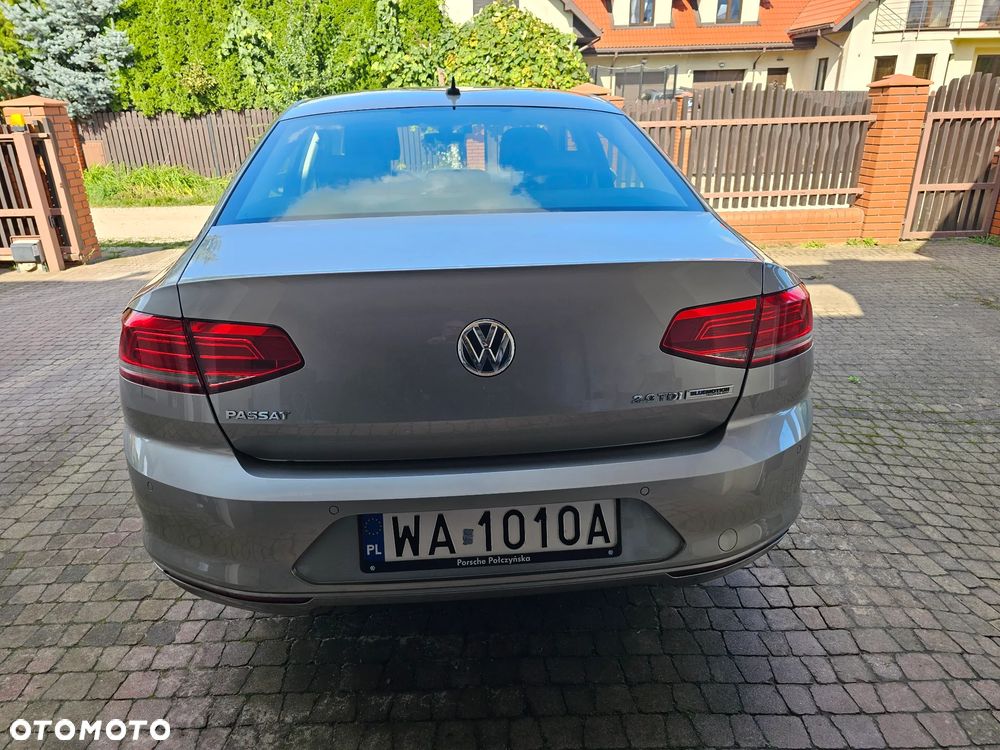 Volkswagen Passat 2.0 TDI BMT Comfortline - 8